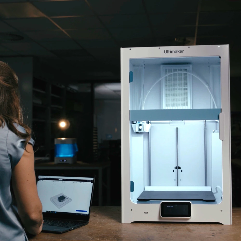 ultimaker-s7-pro-bundle-features-highlight